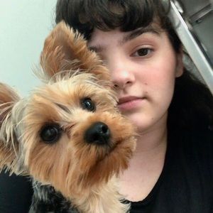 Meet your Posher, Julia